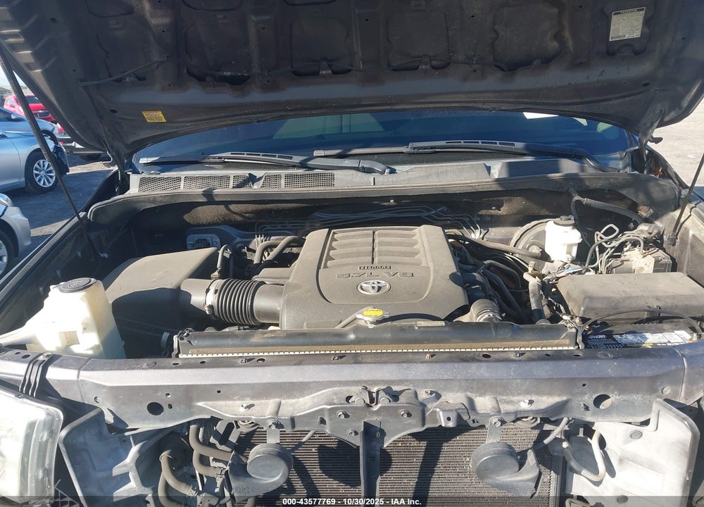 2011 TOYOTA TUNDRA GRADE 5.7L V8 VIN: 5TFDW5F16BX185291