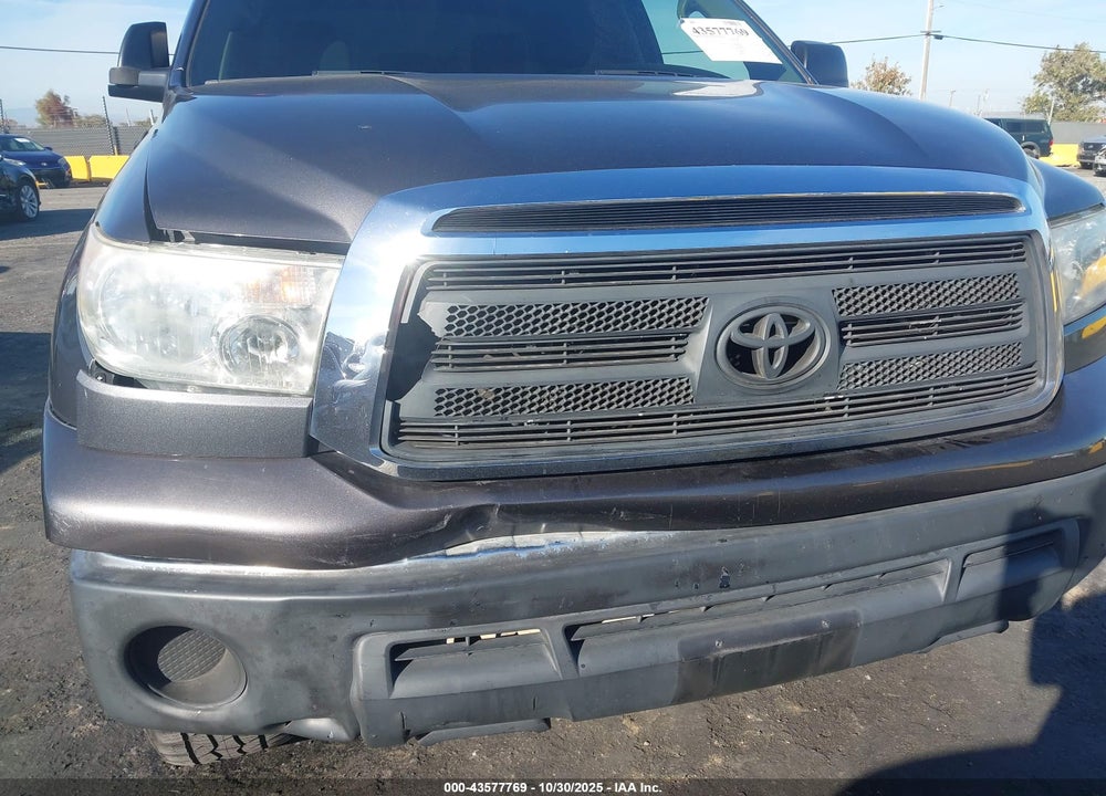 2011 TOYOTA TUNDRA GRADE 5.7L V8 VIN: 5TFDW5F16BX185291