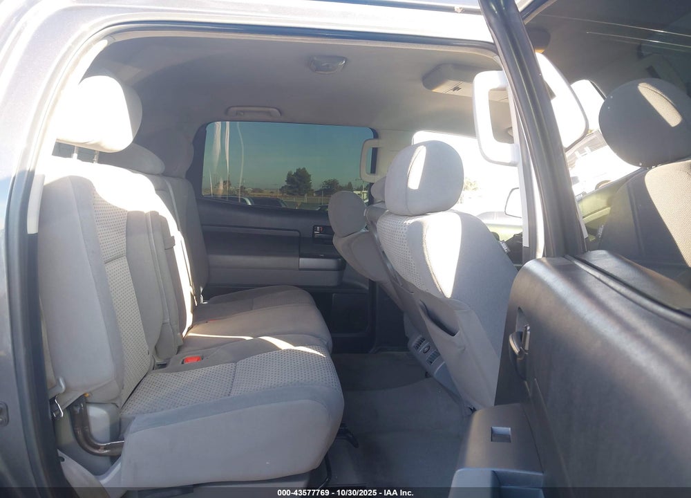 2011 TOYOTA TUNDRA GRADE 5.7L V8 VIN: 5TFDW5F16BX185291