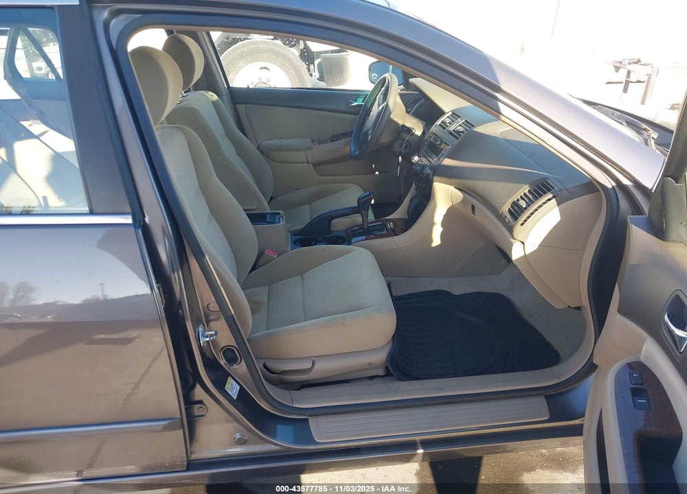 2006 HONDA ACCORD VIN: 1HGCM56746A018072