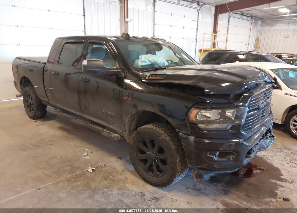 2019 RAM 2500 BIG HORN  4X4 6'4 BOX VIN: 3C6UR5ML7KG623470