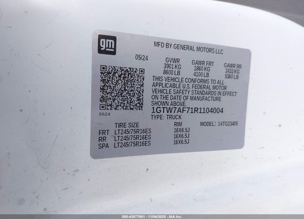 2024 GMC SAVANA CARGO RWD 2500 REGULAR WHEELBASE WORK VAN VIN: 1GTW7AF71R1104004