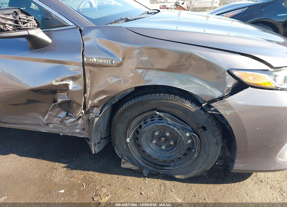 2021 TOYOTA CAMRY LE HYBRID VIN: 4T1C31AK5MU026212