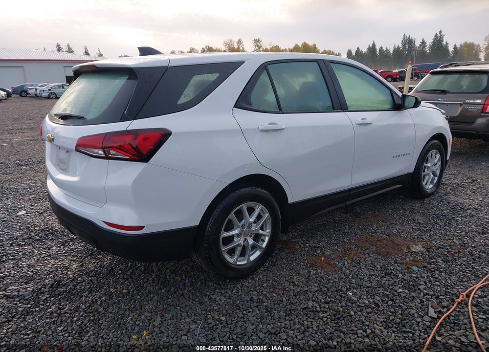 2024 CHEVROLET EQUINOX FWD LS VIN: 3GNAXHEG0RL175389