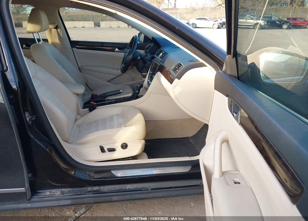 2014 VOLKSWAGEN PASSAT 2.0L TDI SEL PREMIUM VIN: 1VWCN7A33EC091283