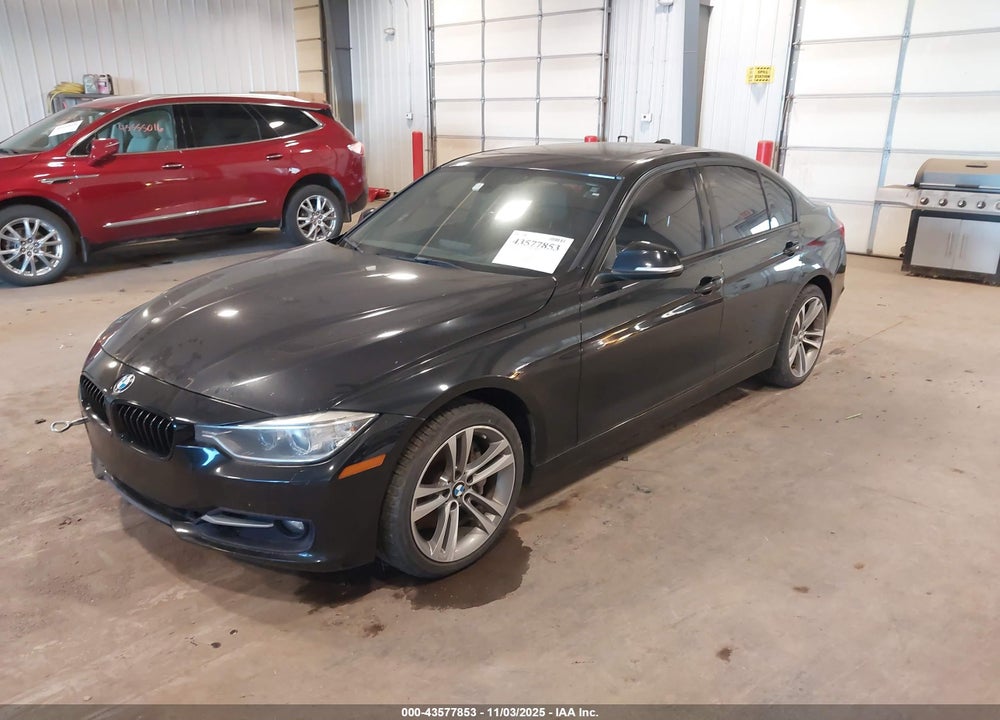 2013 BMW 3 SERIES VIN: WBA3B9G55DNR79016