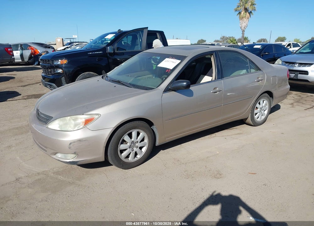 2004 TOYOTA CAMRY XLE VIN: 4T1BE30K84U313658