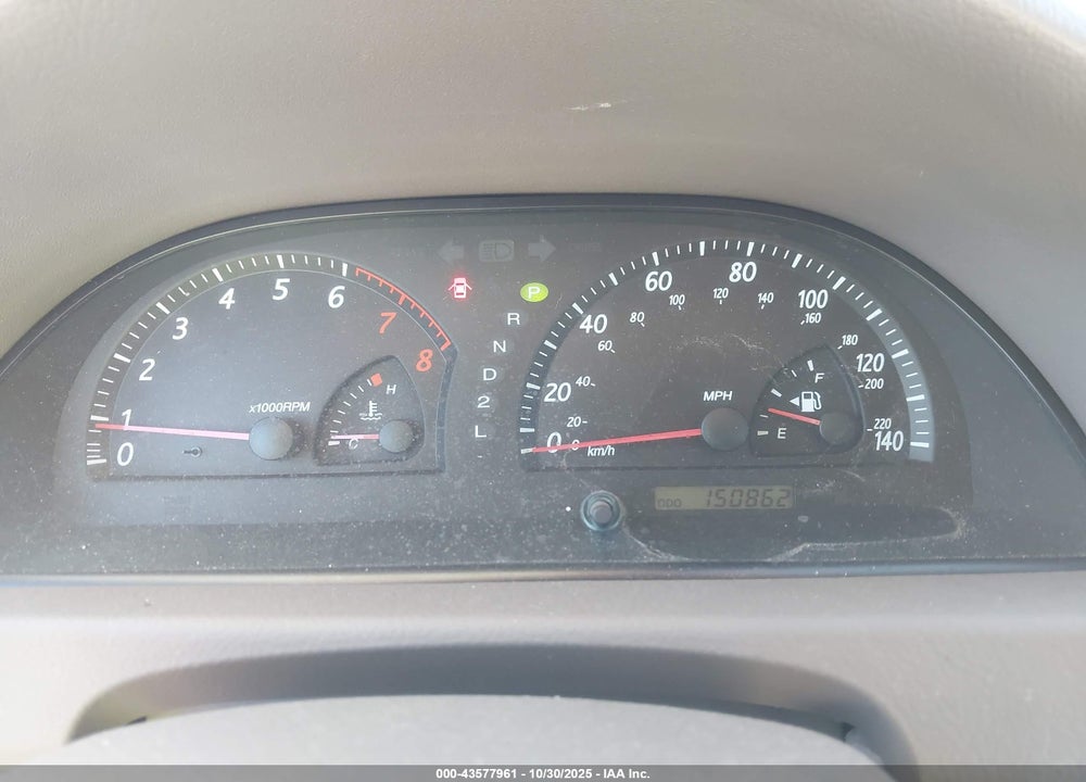 2004 TOYOTA CAMRY XLE VIN: 4T1BE30K84U313658