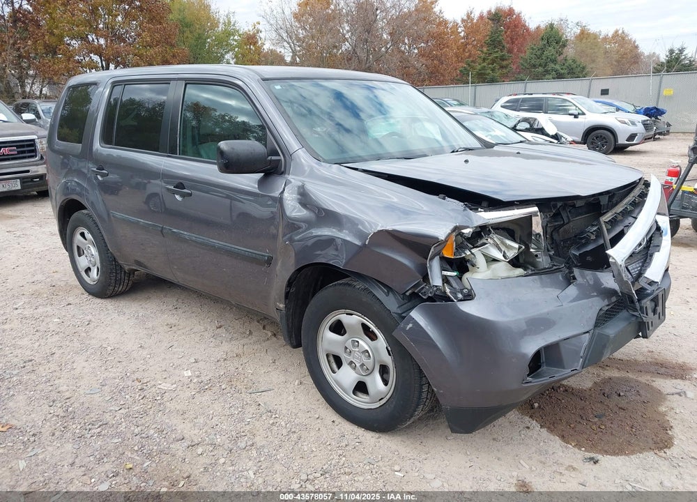 2014 HONDA PILOT LX VIN: 5FNYF4H21EB006395