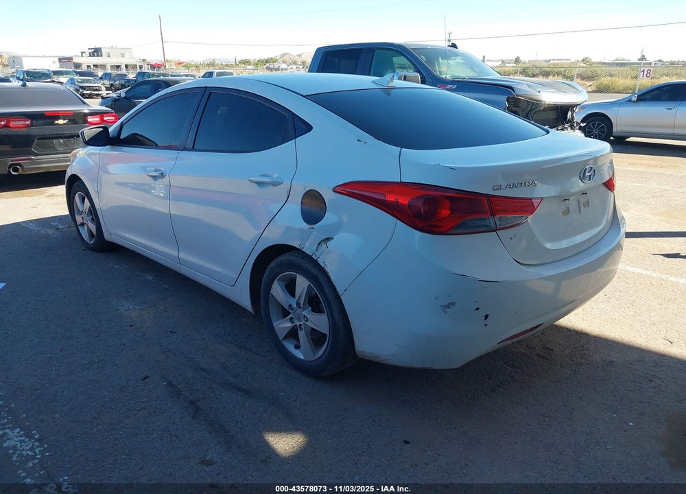 2011 HYUNDAI ELANTRA GLS VIN: 5NPDH4AE0BH060393