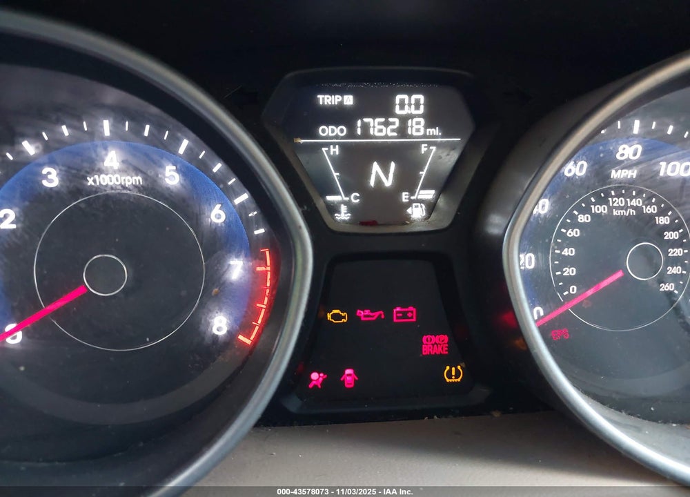 2011 HYUNDAI ELANTRA GLS VIN: 5NPDH4AE0BH060393