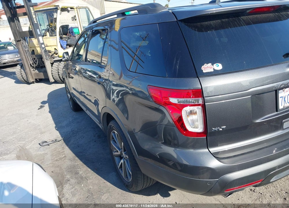 2015 FORD EXPLORER XLT VIN: 1FM5K7D88FGB90098