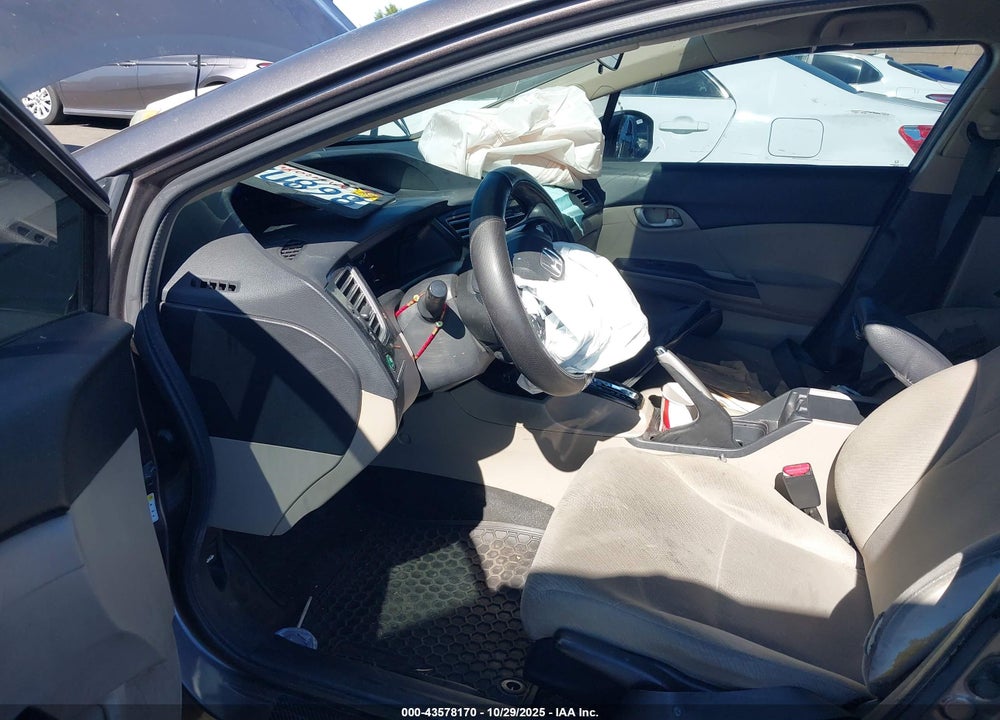 2013 HONDA CIVIC LX VIN: 2HGFB2F53DH572184