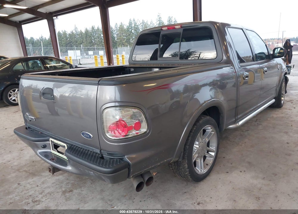2002 FORD F-150 LARIAT VIN: 1FTRW07312KD17458
