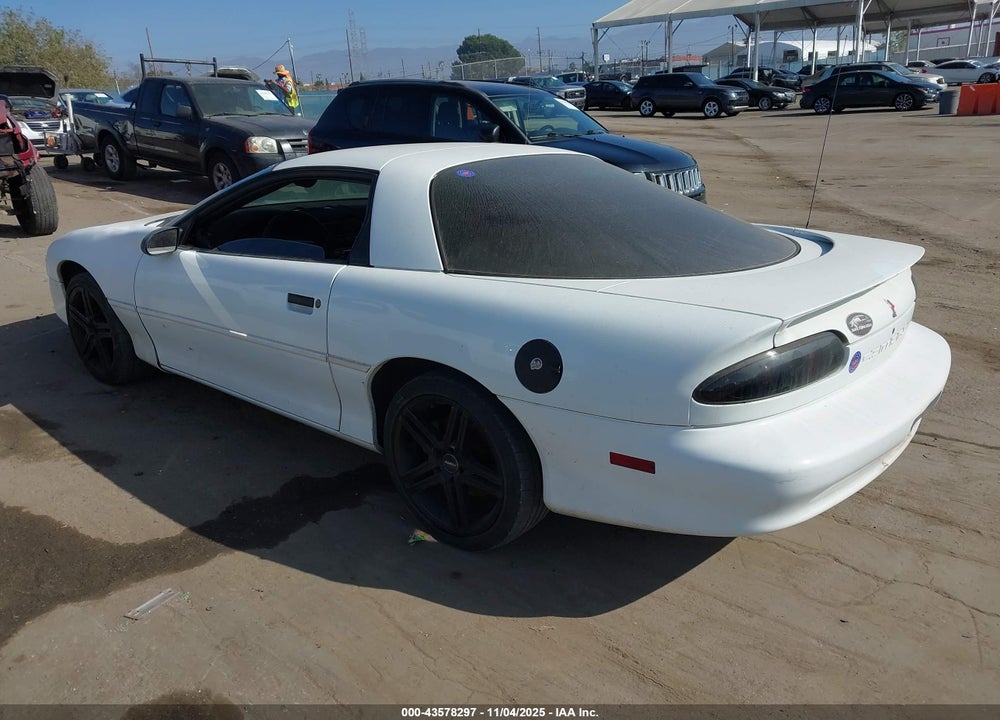 2002 CHEVROLET CAMARO VIN: 2G1FP22K422121205