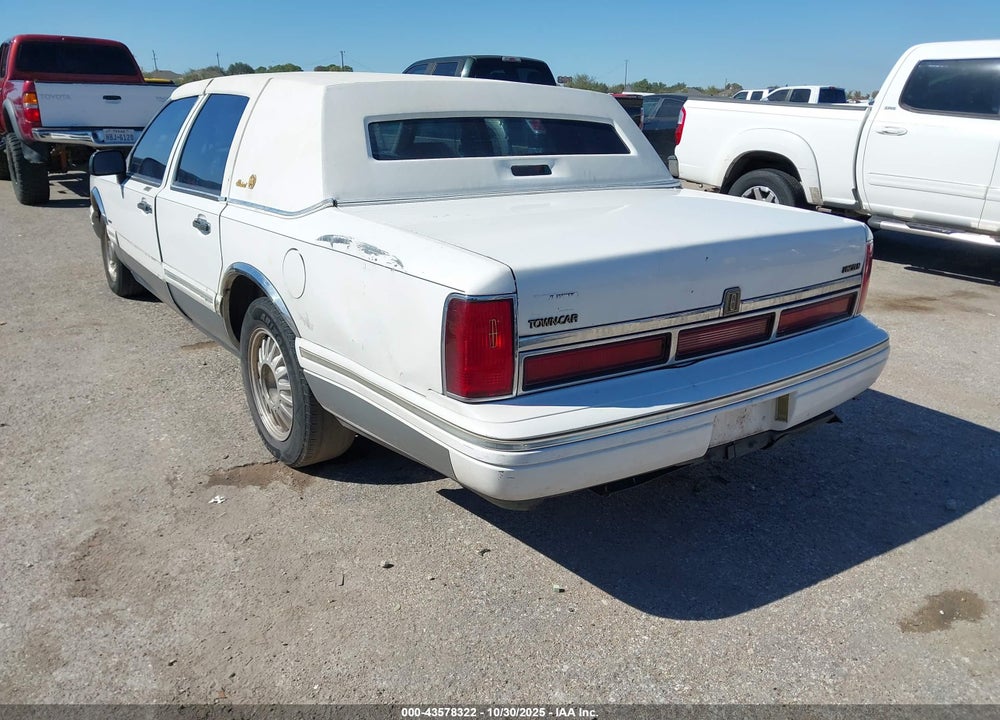 1996 LINCOLN TOWN CAR EXECUTIVE VIN: 1LNLM81W6TY693757