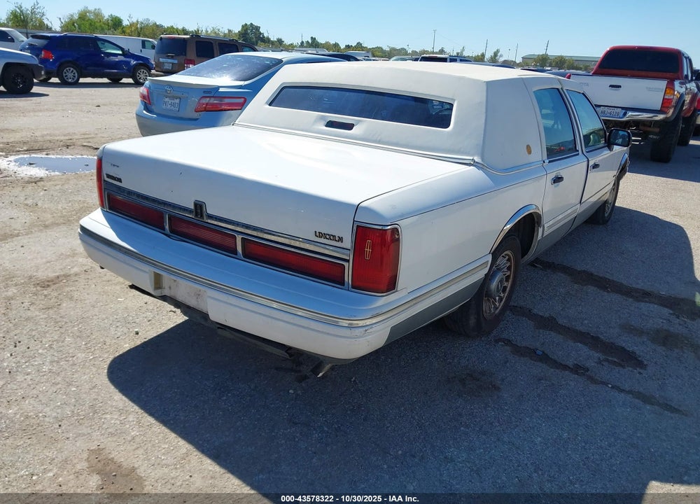 1996 LINCOLN TOWN CAR EXECUTIVE VIN: 1LNLM81W6TY693757
