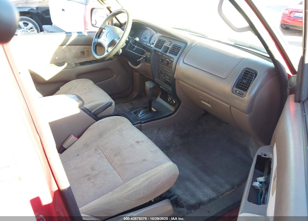 2002 TOYOTA 4RUNNER SR5 V6 VIN: JT3GN86R520225106