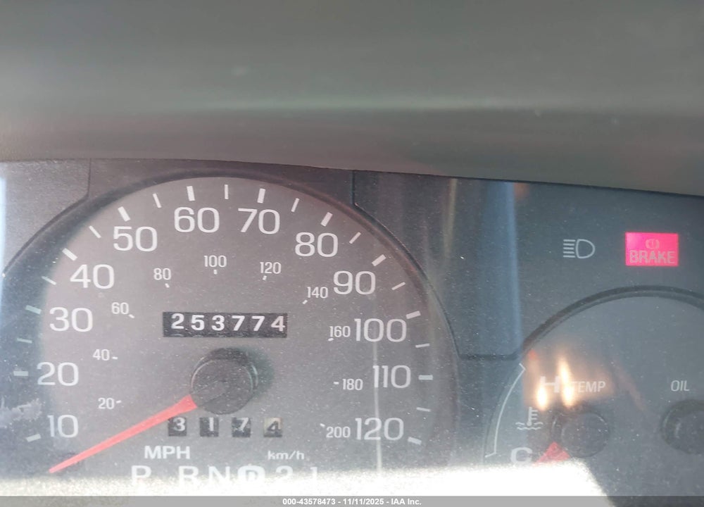 2003 MERCURY GRAND MARQUIS LS VIN: 2MEFM75W33X690268