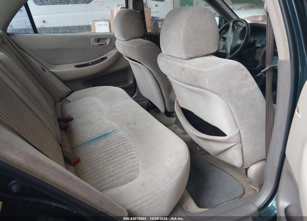 1998 HONDA ACCORD EX VIN: 1HGCG5654WA219265