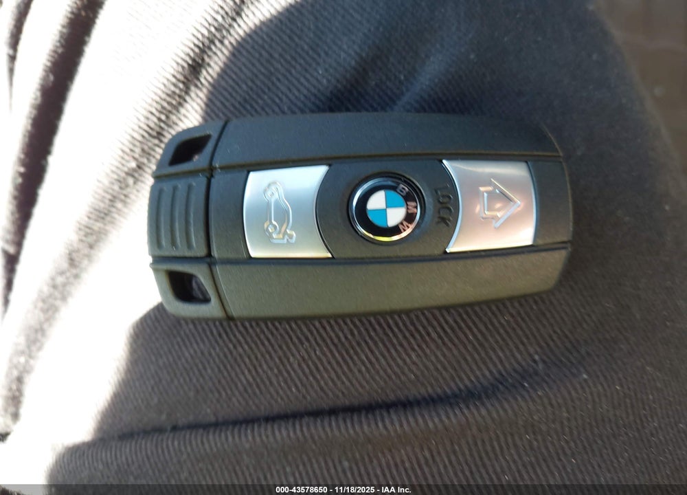 2015 BMW X1 SDRIVE28I VIN: WBAVM1C59FV319199