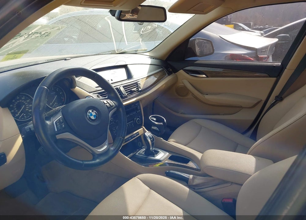2015 BMW X1 SDRIVE28I VIN: WBAVM1C59FV319199