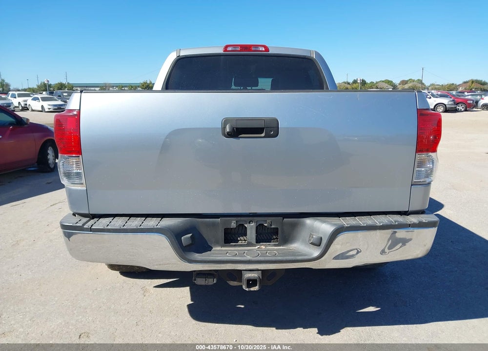 2011 TOYOTA TUNDRA GRADE 5.7L V8 VIN: 5TFEY5F18BX107299
