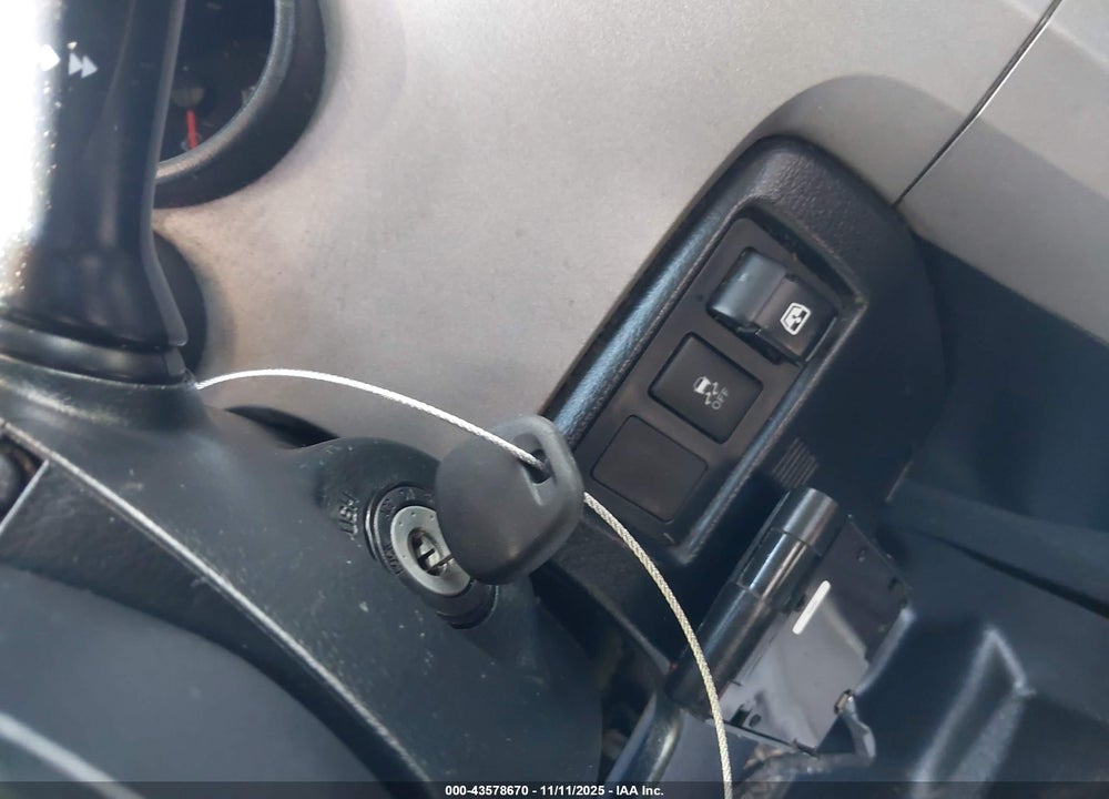 2011 TOYOTA TUNDRA GRADE 5.7L V8 VIN: 5TFEY5F18BX107299