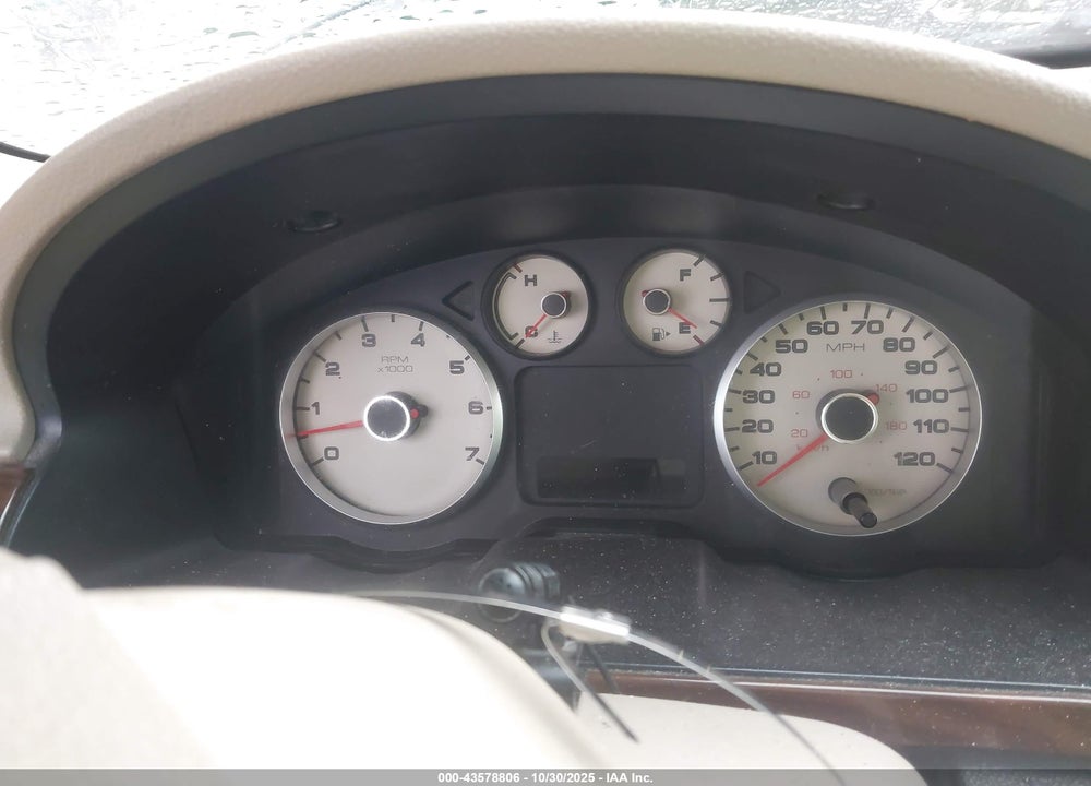 2007 FORD FIVE HUNDRED LIMITED VIN: 1FAHP25127G140439