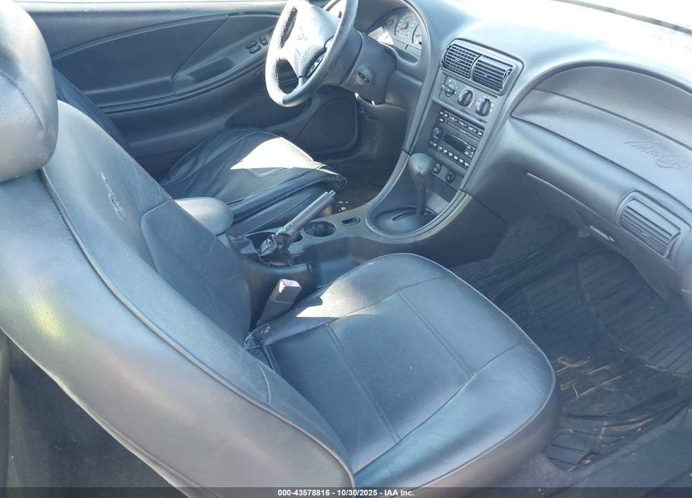 2001 FORD MUSTANG VIN: 1FAFP40401F138626