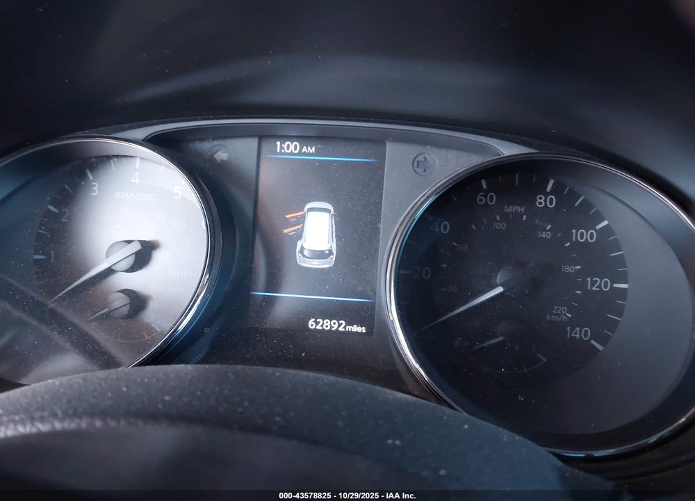 2018 NISSAN ROGUE SV VIN: KNMAT2MT2JP619705