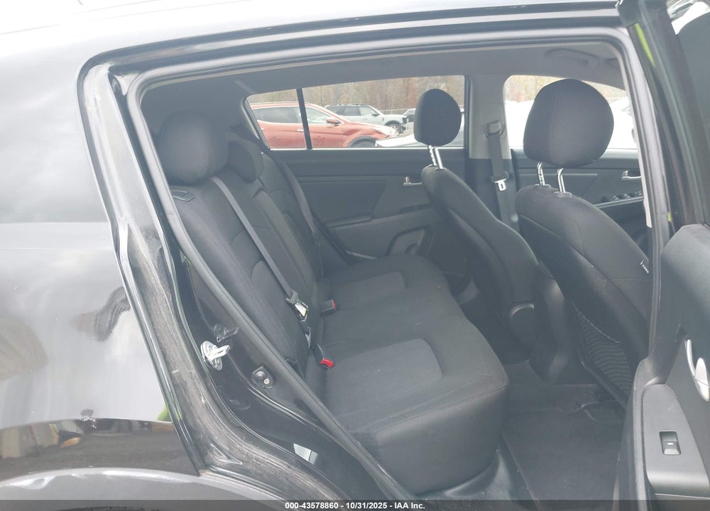 2012 KIA SPORTAGE VIN: KNDPB3A2XC7215438