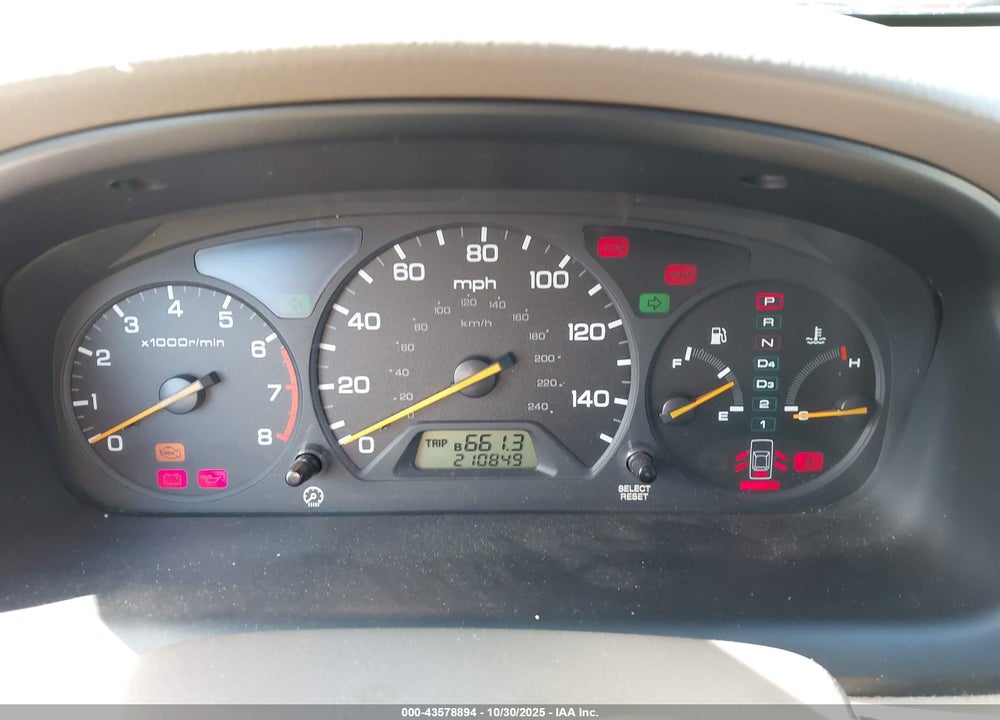 2000 HONDA ACCORD 3.0 LX VIN: 1HGCG164XYA016352