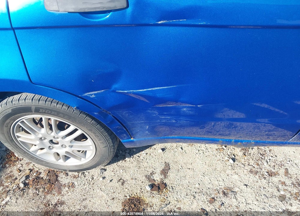 2011 FORD FOCUS SE VIN: 1FAHP3FNXBW189250