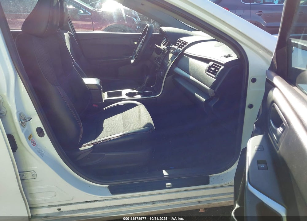 2016 TOYOTA CAMRY SE VIN: 4T1BF1FK9GU179966
