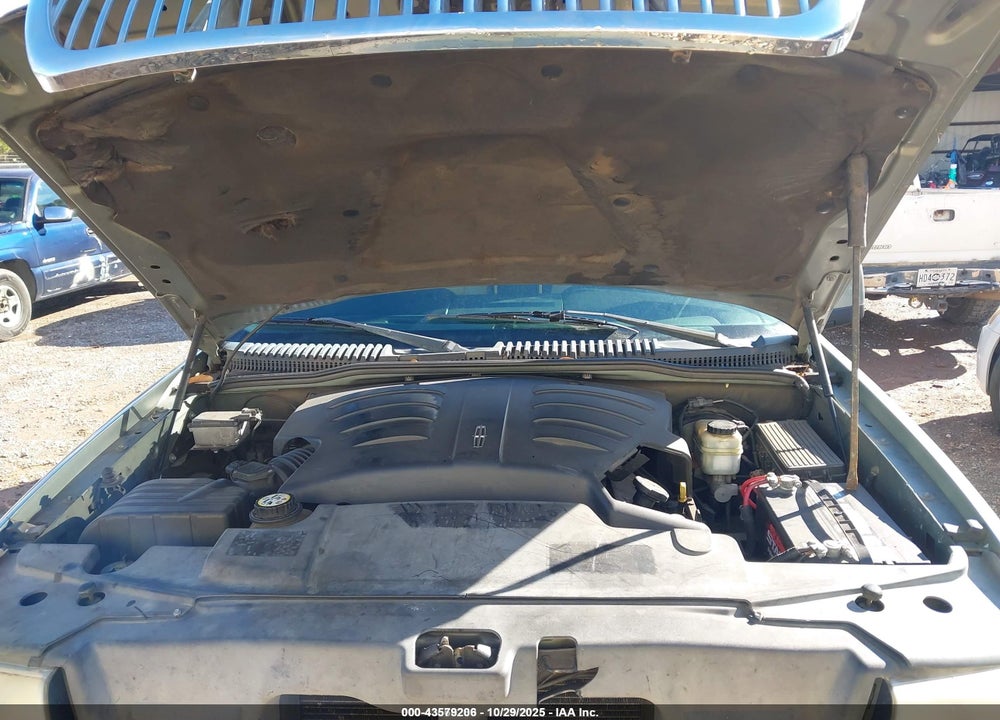 2005 LINCOLN AVIATOR VIN: 5LMEU68H75ZJ27461