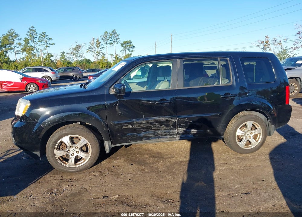 2013 HONDA PILOT VIN: 5FNYF4H52DB061138