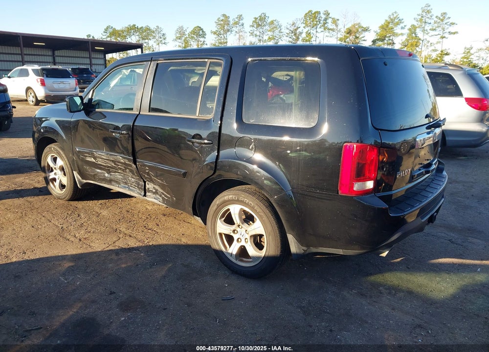 2013 HONDA PILOT VIN: 5FNYF4H52DB061138