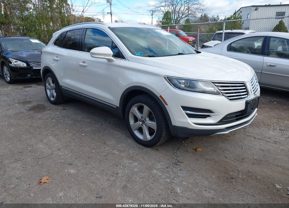 2015 LINCOLN MKC VIN: 5LMCJ2A9XFUJ44796