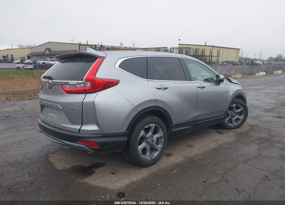 2017 HONDA CR-V VIN: 2HKRW2H83HH684567