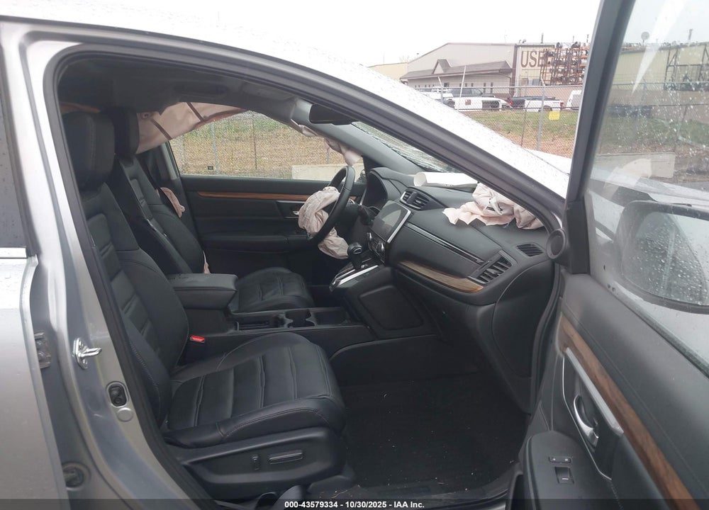 2017 HONDA CR-V VIN: 2HKRW2H83HH684567