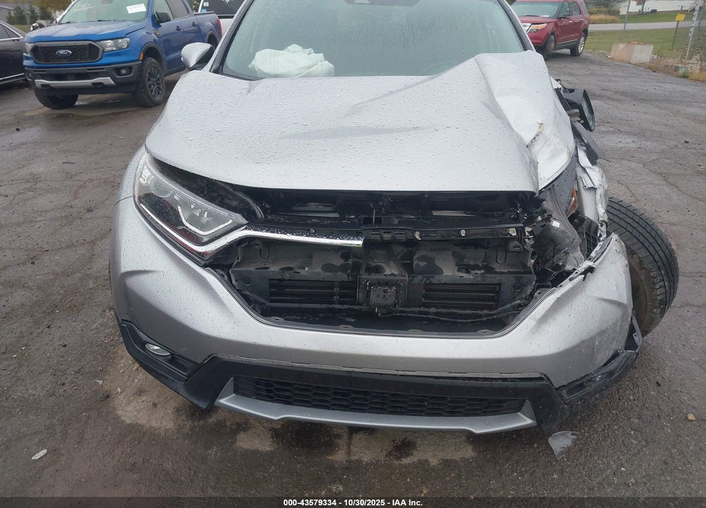 2017 HONDA CR-V VIN: 2HKRW2H83HH684567