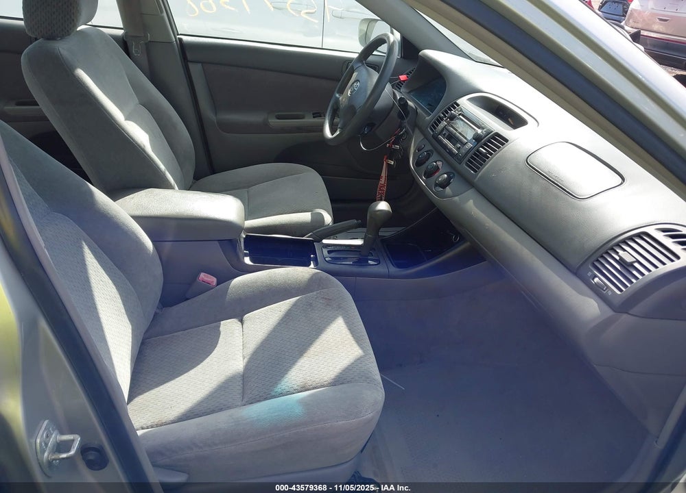 2004 TOYOTA CAMRY LE VIN: 4T1BE32K74U906747
