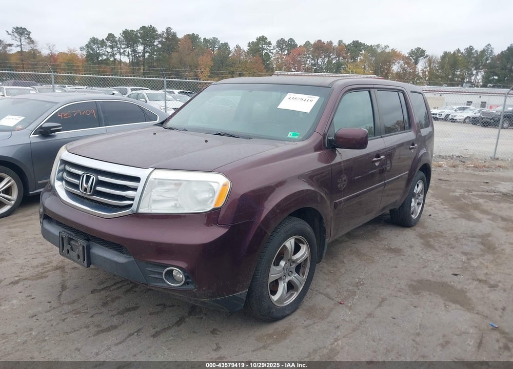 2015 HONDA PILOT VIN: 5FNYF4H48FB050624