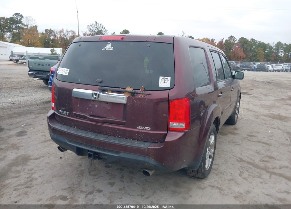 2015 HONDA PILOT VIN: 5FNYF4H48FB050624