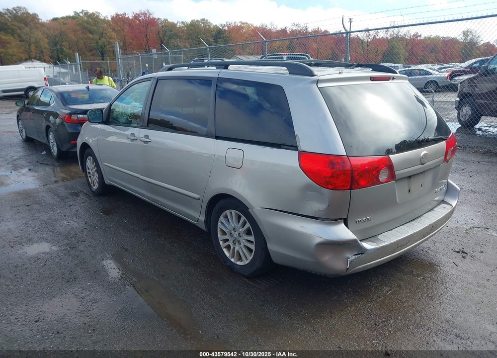 2007 TOYOTA SIENNA LE VIN: 5TDBK23C77S002808