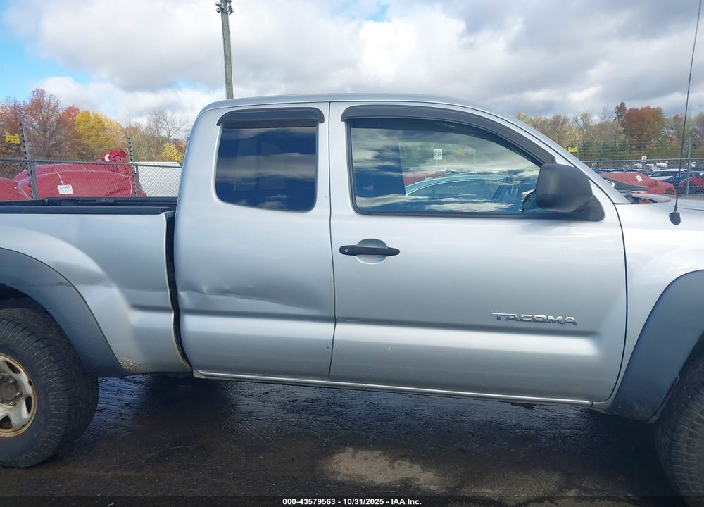 2005 TOYOTA TACOMA VIN: 5TEUX42N25Z144475