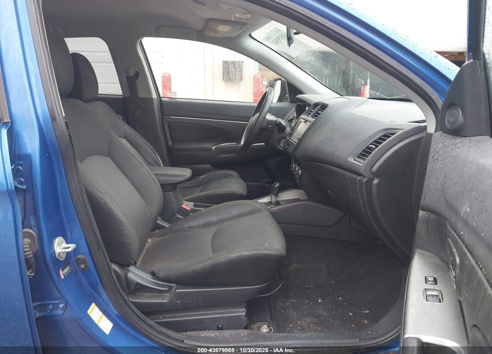 2018 MITSUBISHI OUTLANDER SPORT VIN: JA4AP3AUXJZ008908
