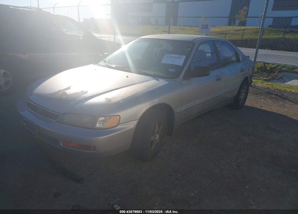 1996 HONDA ACCORD VALUE VIN: 1HGCD569XTA235834