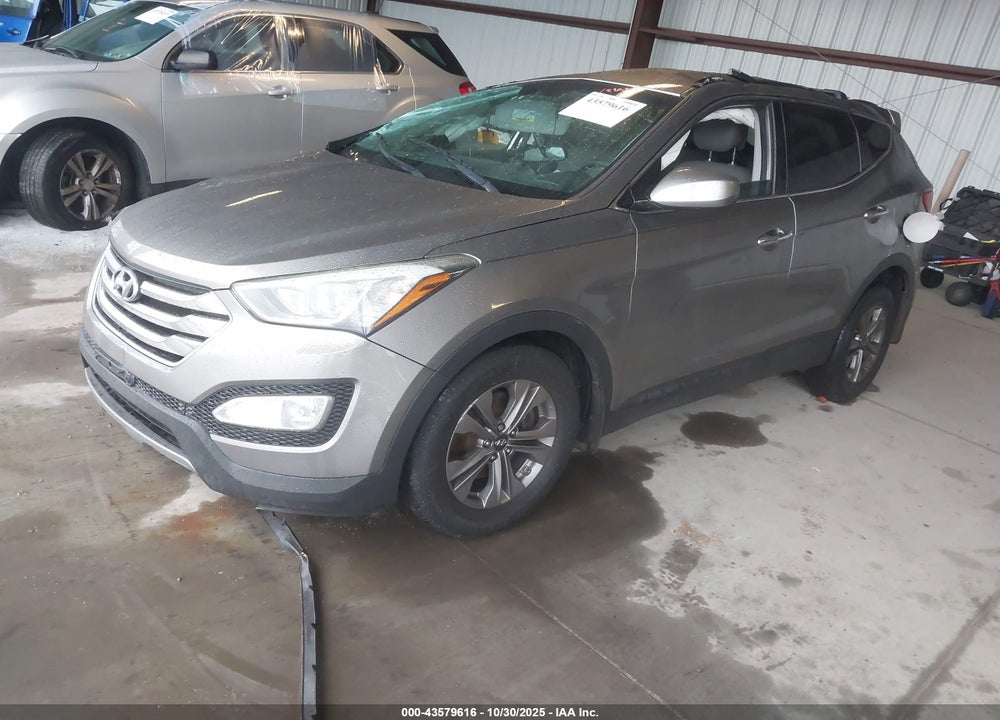 2015 HYUNDAI SANTA FE VIN: 5XYZU3LB2FG304301